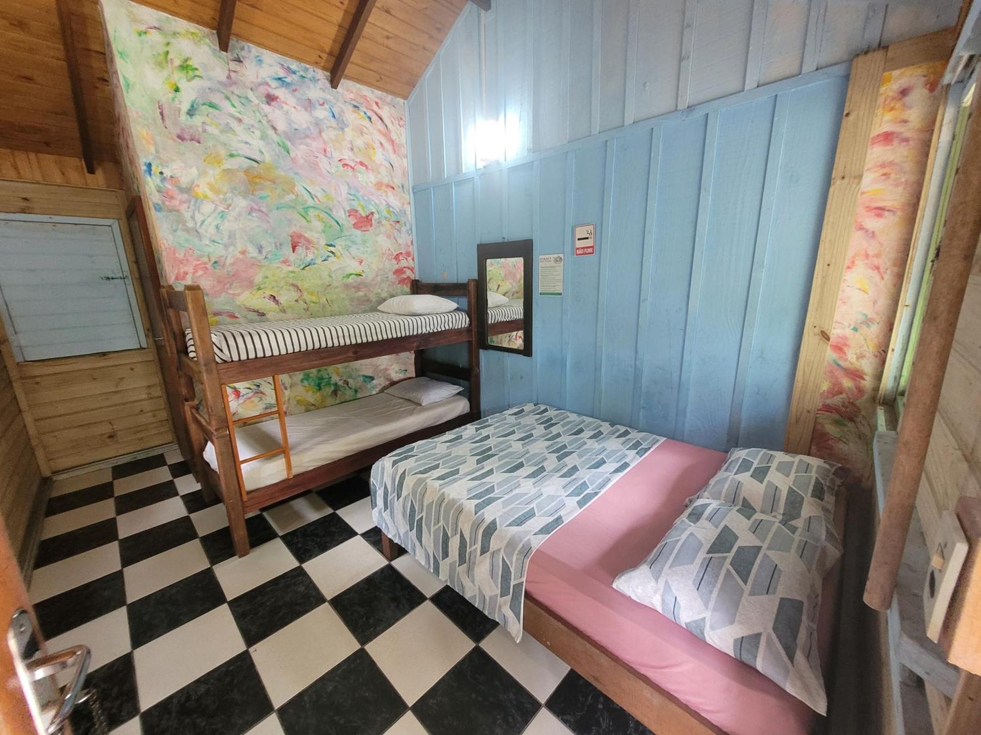 Pousada E Camping Do Clodo Ilha do Mel Kültér fotó