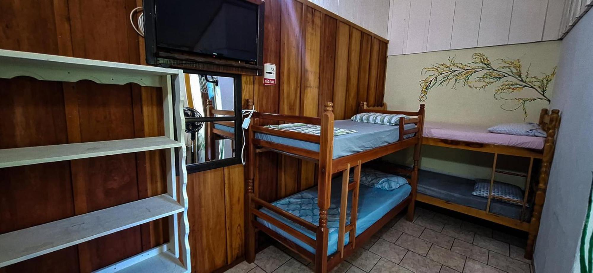 Pousada E Camping Do Clodo Ilha do Mel Kültér fotó