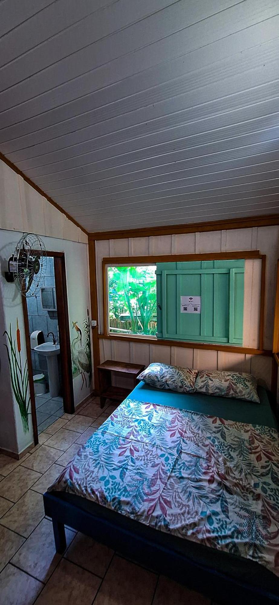 Pousada E Camping Do Clodo Ilha do Mel Kültér fotó