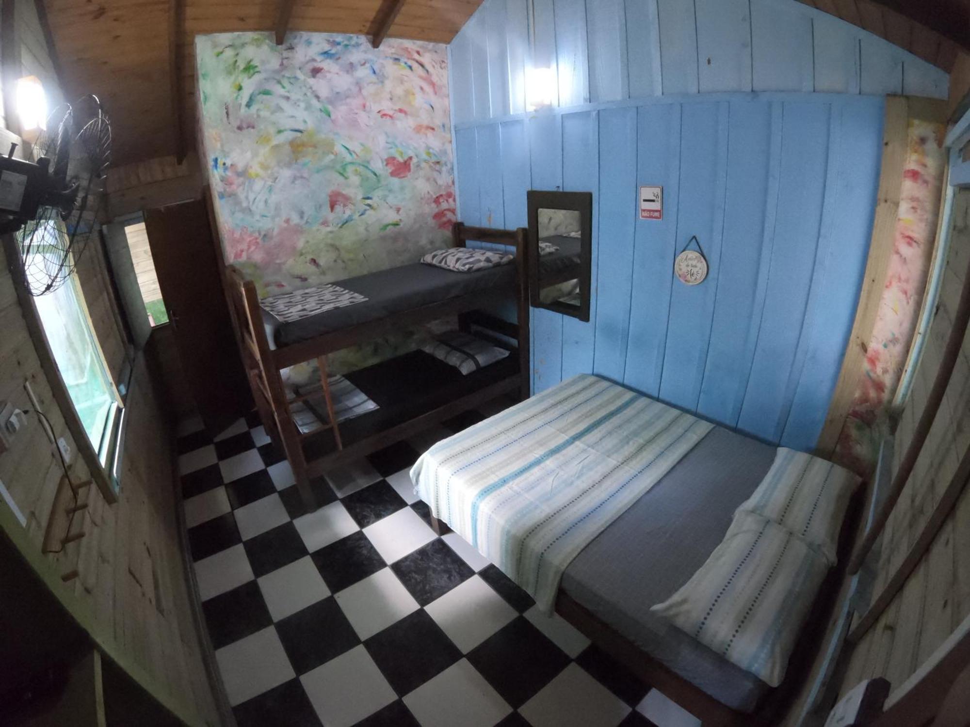 Pousada E Camping Do Clodo Ilha do Mel Kültér fotó